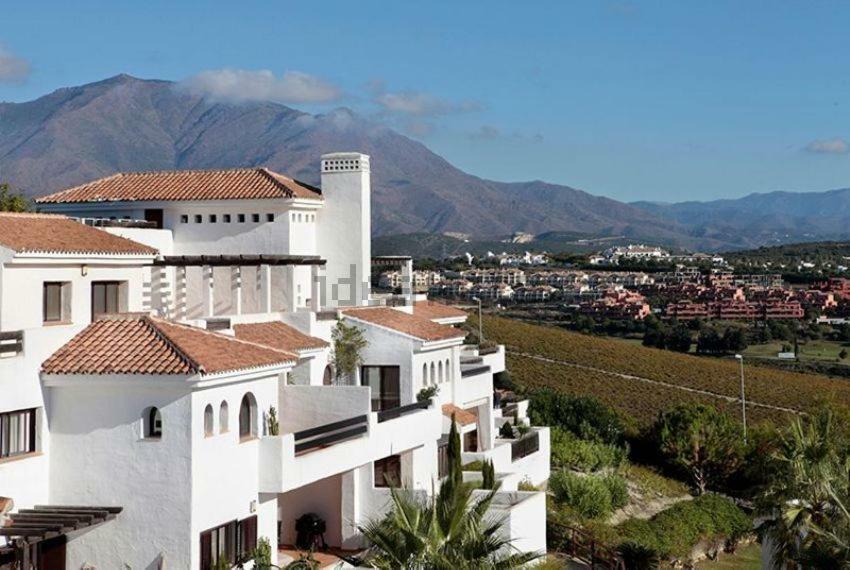 Luxury Apartment Set In Dona Julia Golf Course カサーレス エクステリア 写真