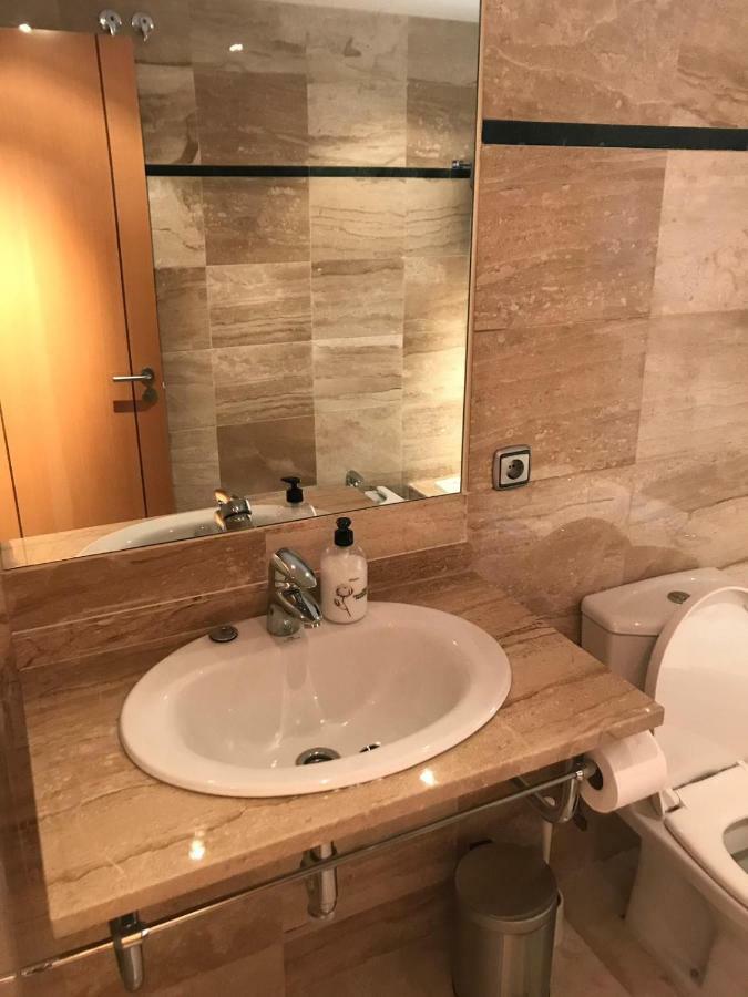 Luxury Apartment Set In Dona Julia Golf Course カサーレス エクステリア 写真